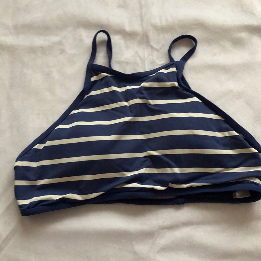 Bikini set - Picture 3 of 4